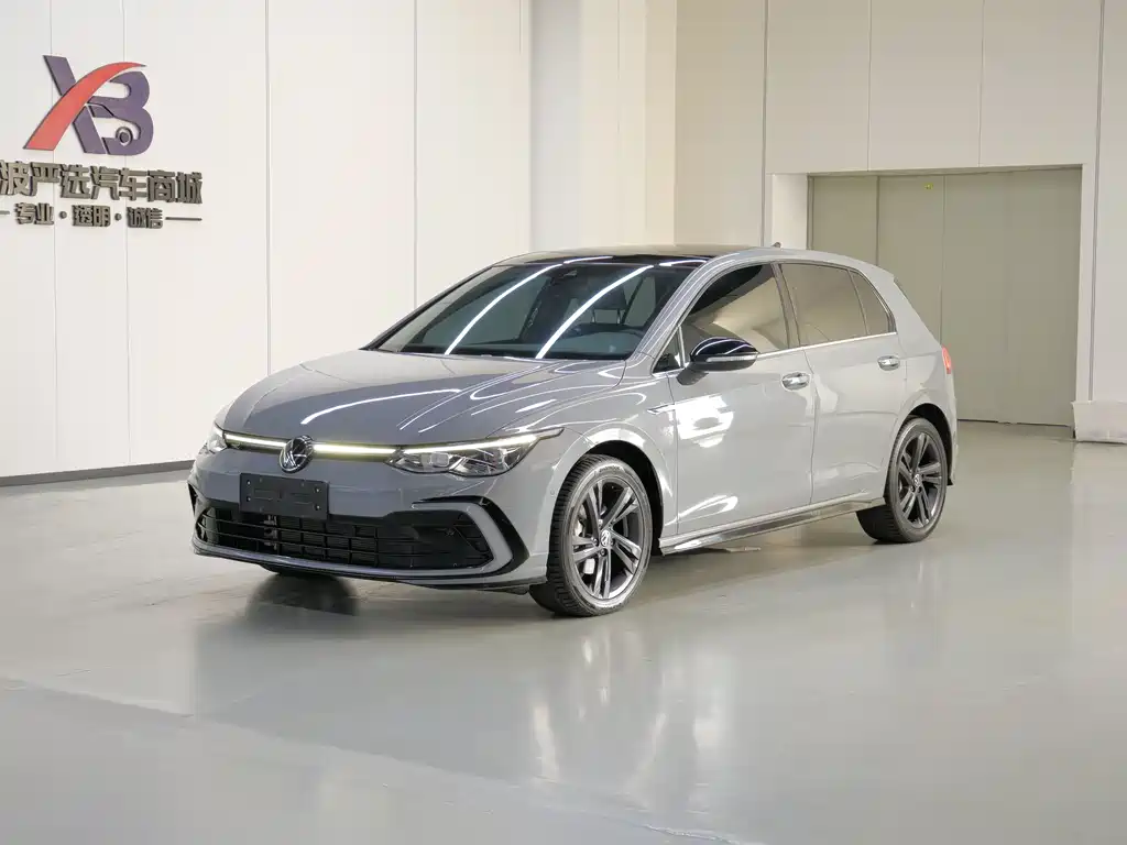 Volkswagen Golf 2023