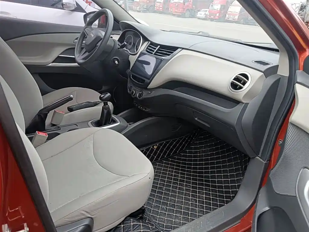 Chevrolet Sail 2015 — фото 25