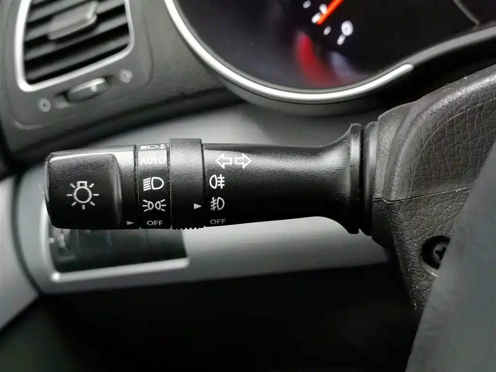 Kia Sorento 2015 — фото 21