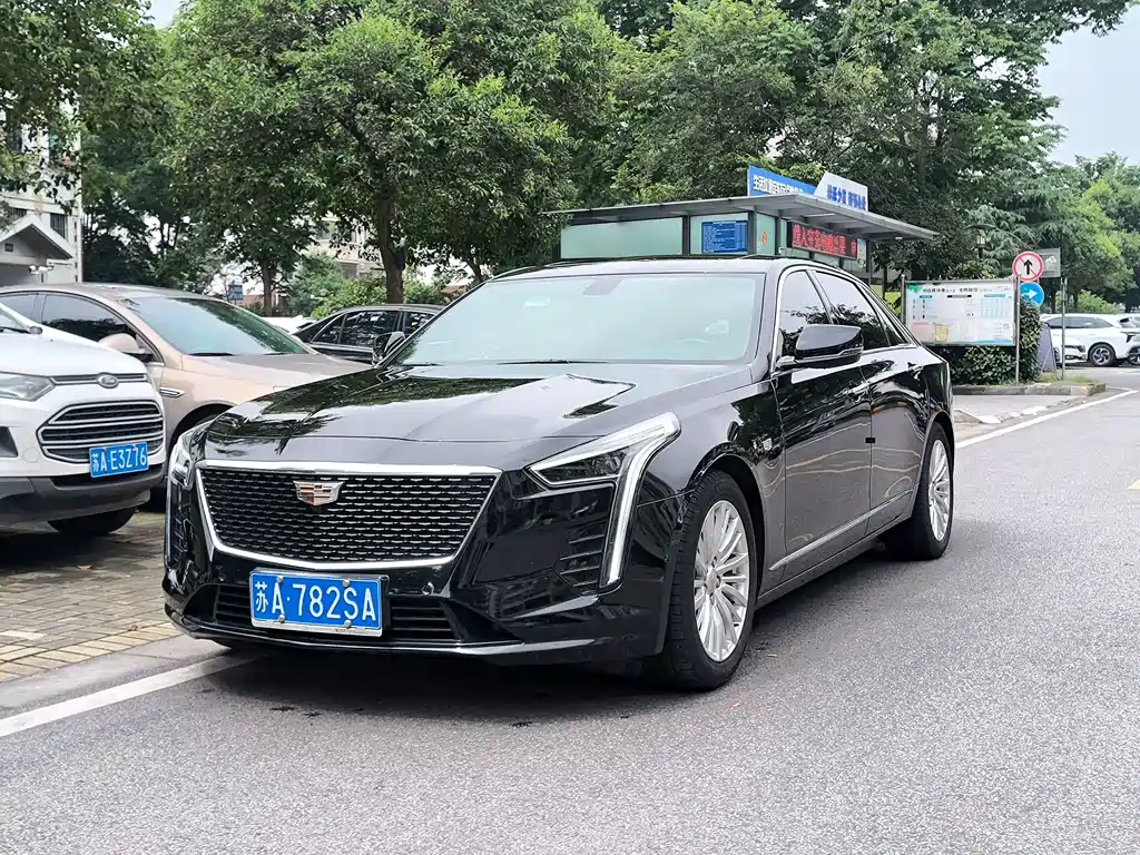 Cadillac CT6 2023