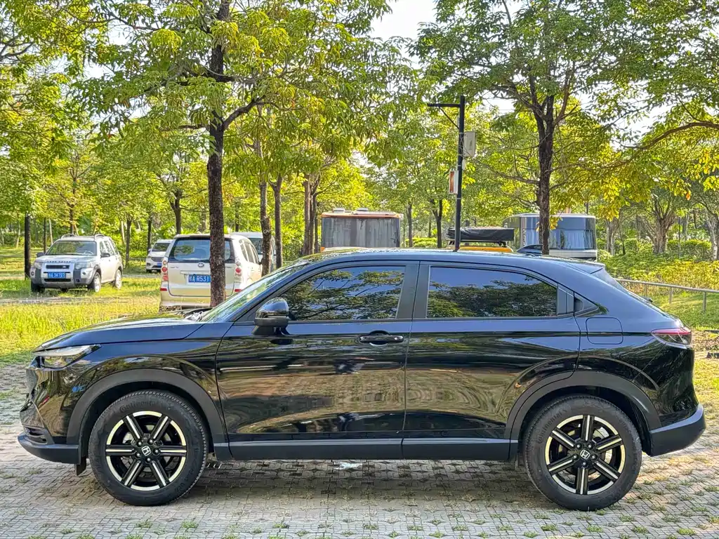 Honda Vezel 2023 — фото 3