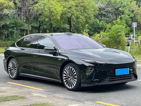 NIO ET7 2022