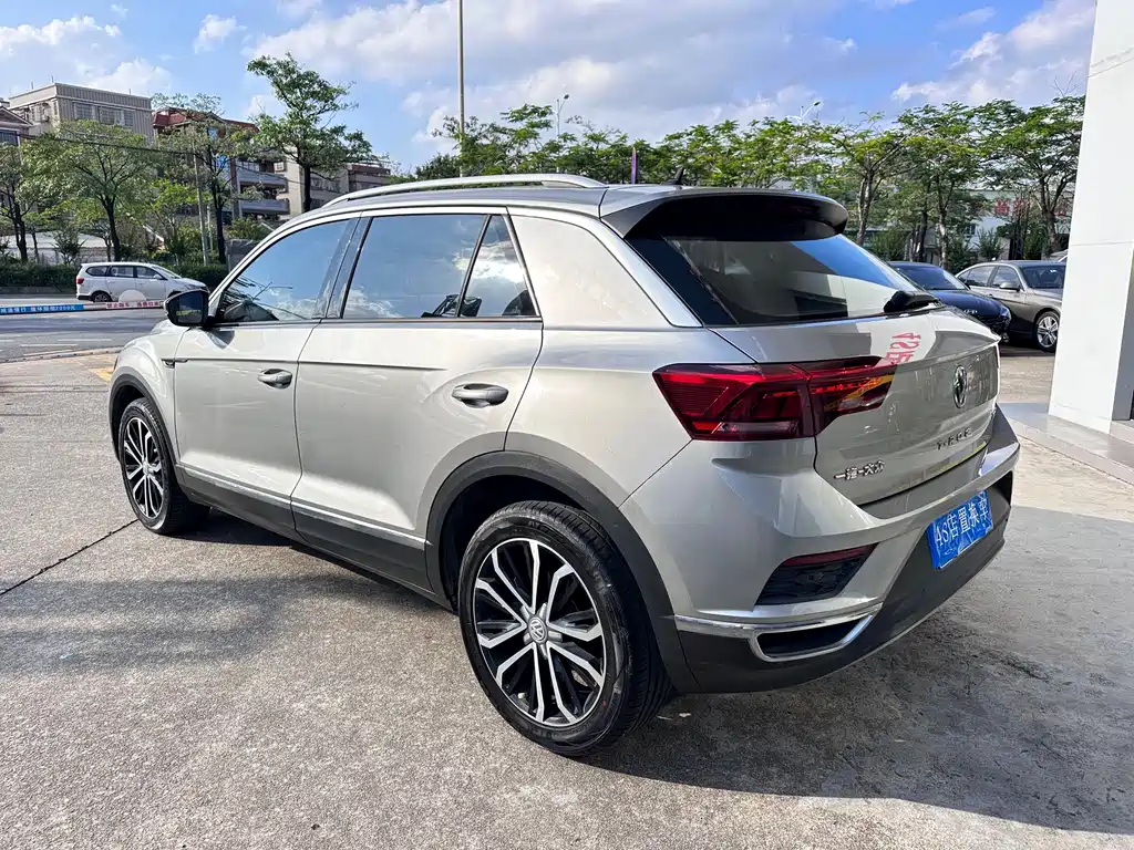 Volkswagen T-Roc 2020 — фото 4
