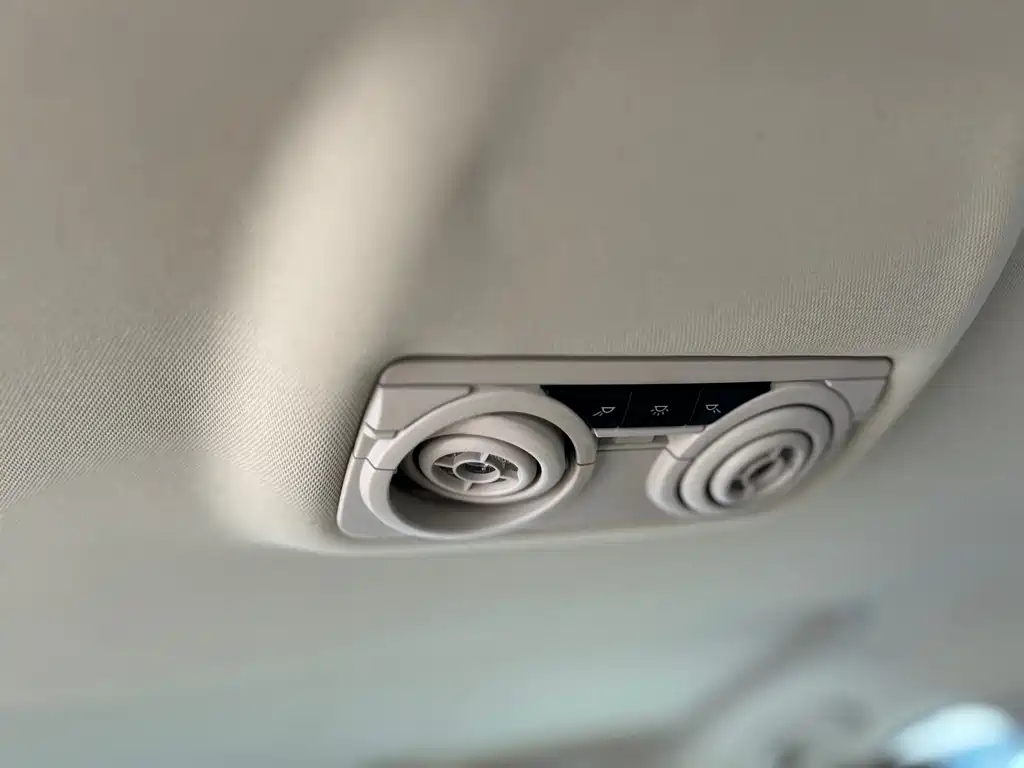 BMW 3 Series 2015 — фото 22