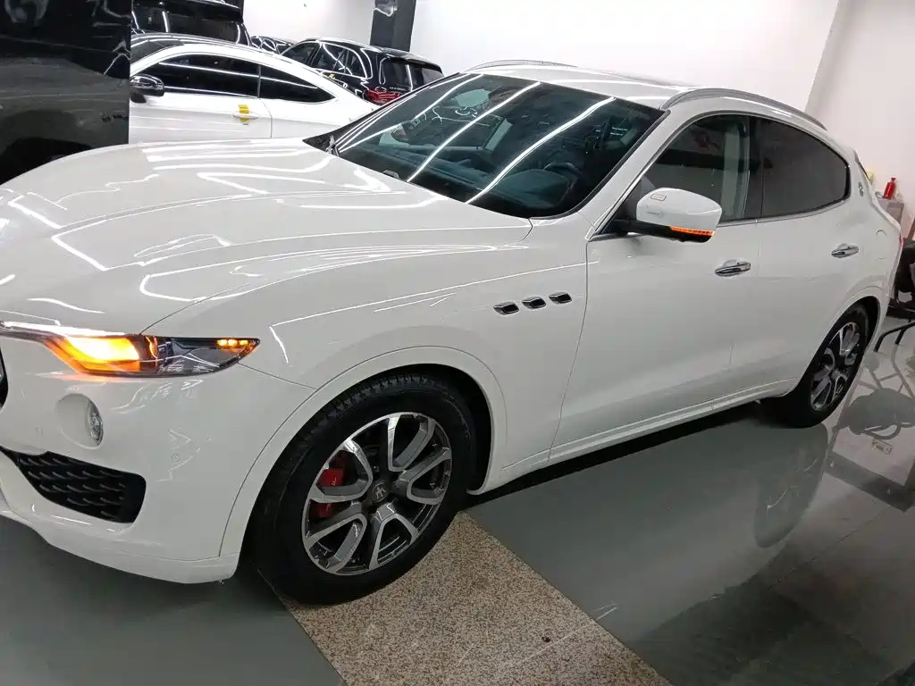 Maserati Levante 2017