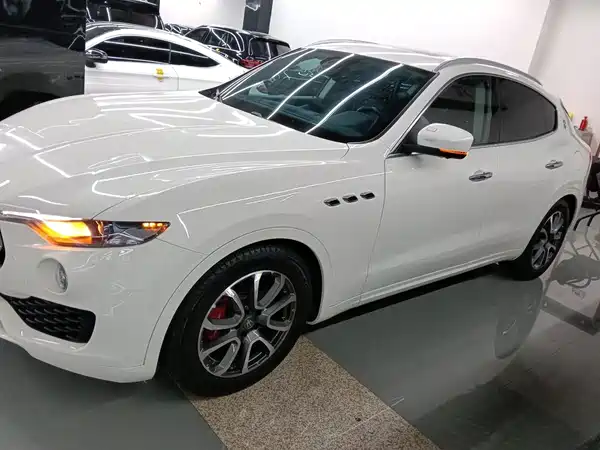 Maserati Levante 2017
