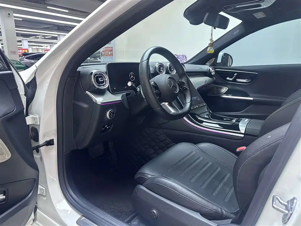 Mercedes-Benz C-Class 2022 — фото 3