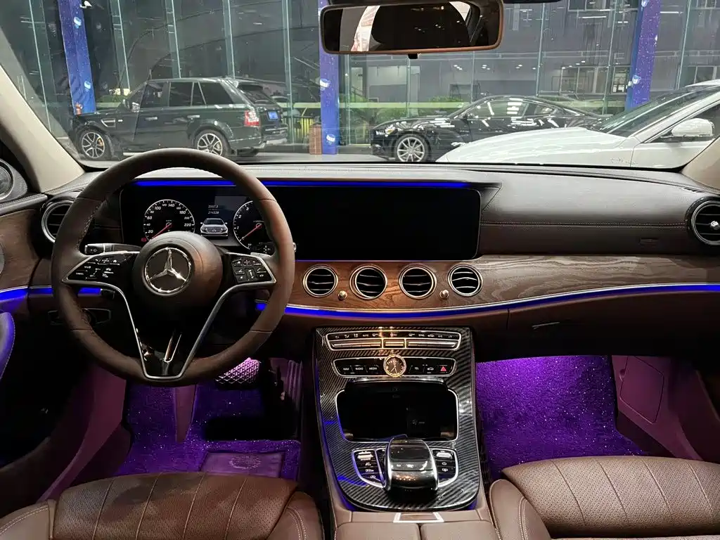Mercedes-Benz E-Class 2017 — фото 9