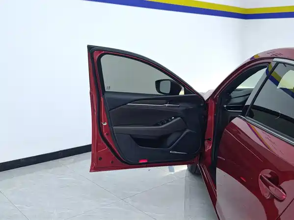 Mazda Atenza 2020