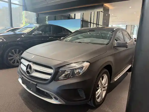 Mercedes-Benz GLA 2016