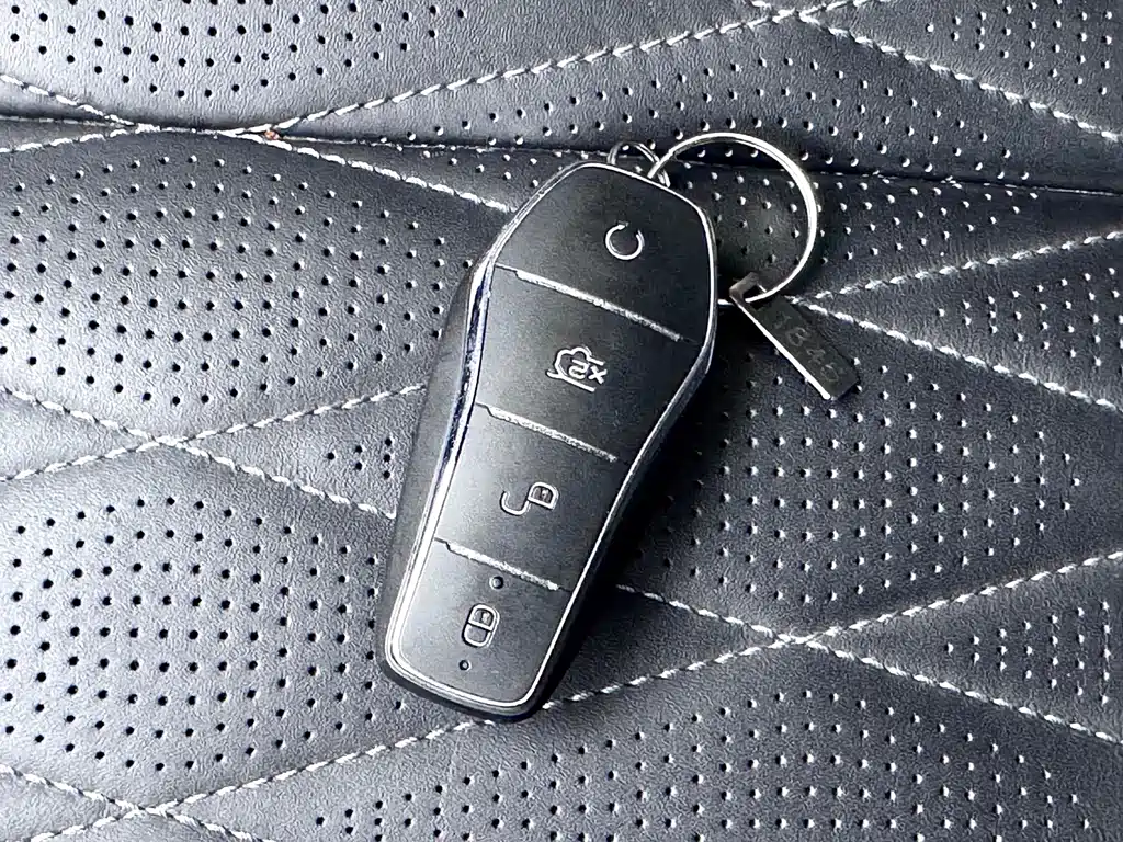 BYD Seal 2023 — фото 13