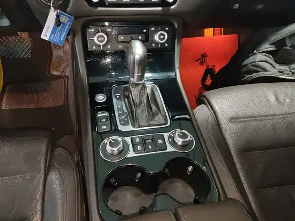 Volkswagen Touareg 2016
