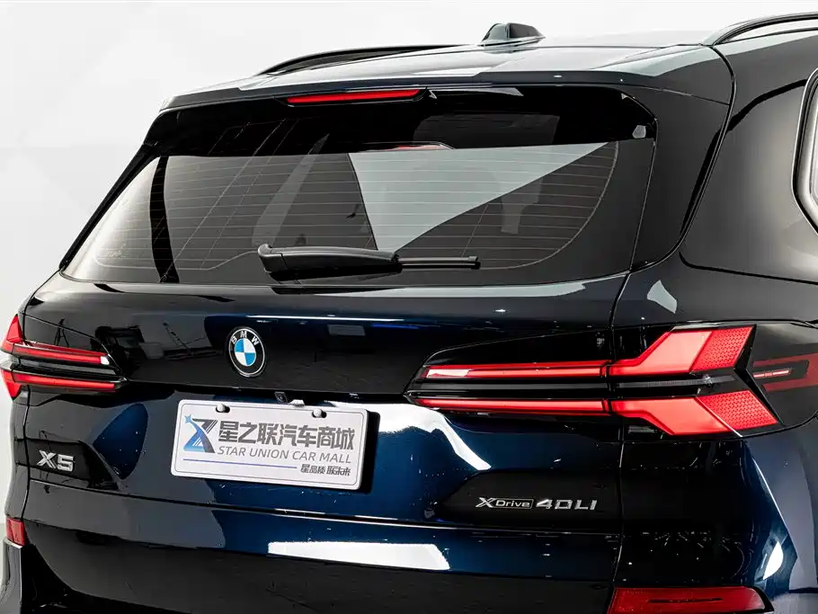 BMW X5 2025 — фото 8