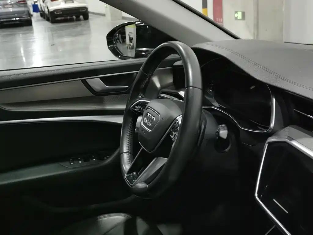Audi A6L 2020 — фото 22