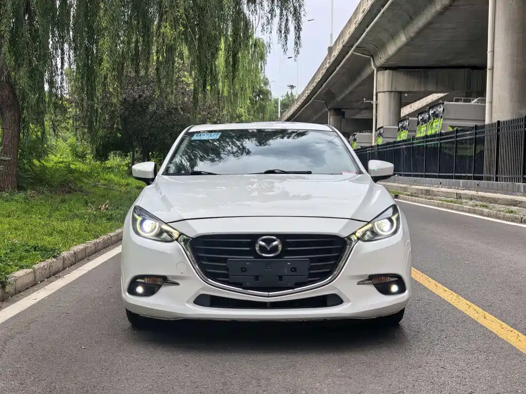 Mazda 3 Angkesela 2017