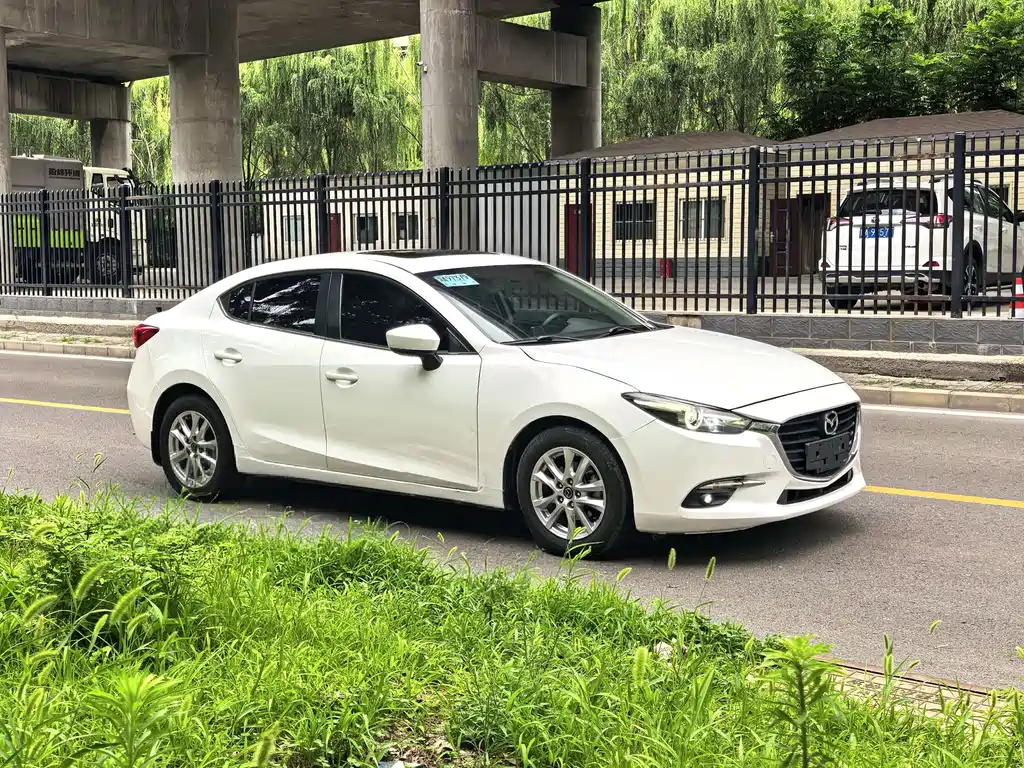 Mazda 3 Angkesela 2017