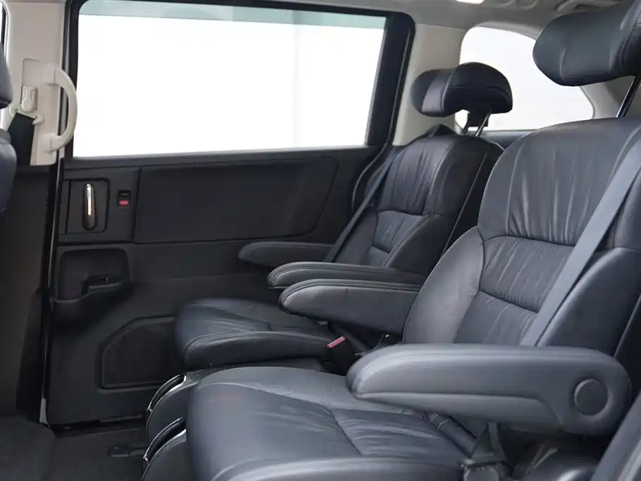 Honda Odyssey 2019 — фото 14