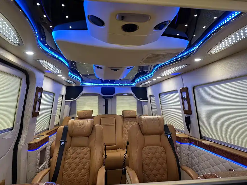 Mercedes-Benz Sprinter 2016 — фото 10