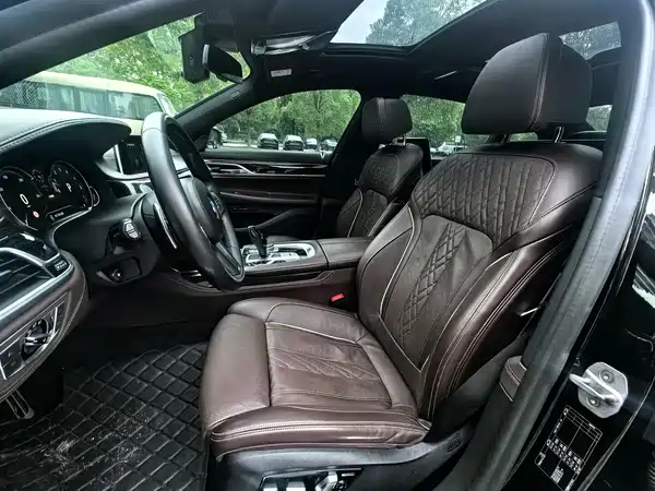 BMW 7 Series 2019