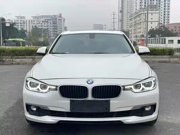 BMW 3 Series 2017