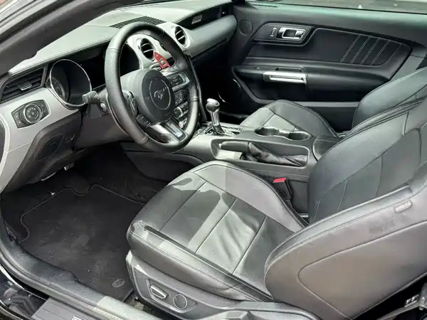 Ford Mustang 2015
