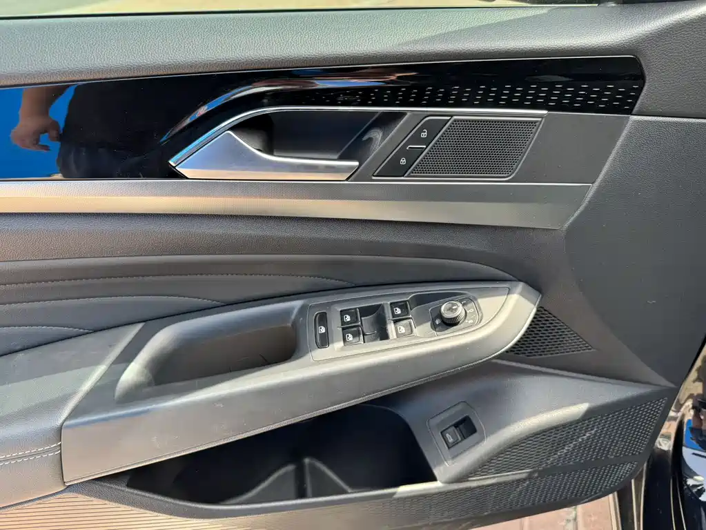 Volkswagen Passat 2022