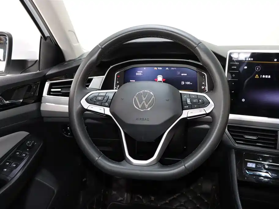 Volkswagen Bora 2023 — фото 12