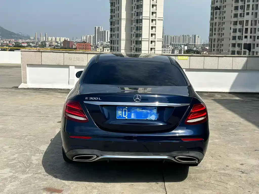 Mercedes-Benz E-Class 2018 — фото 4