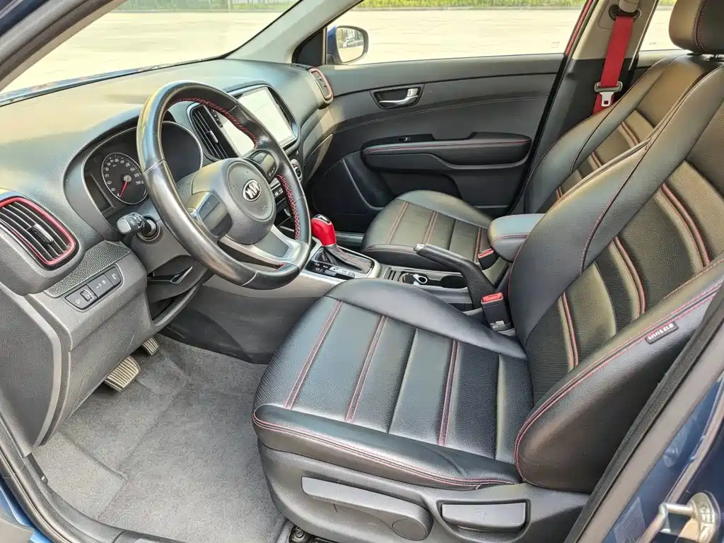 Kia KX3 2015 — фото 8