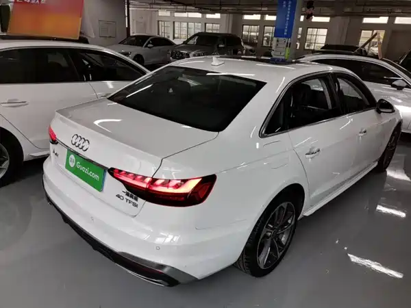 Audi A4L 2024