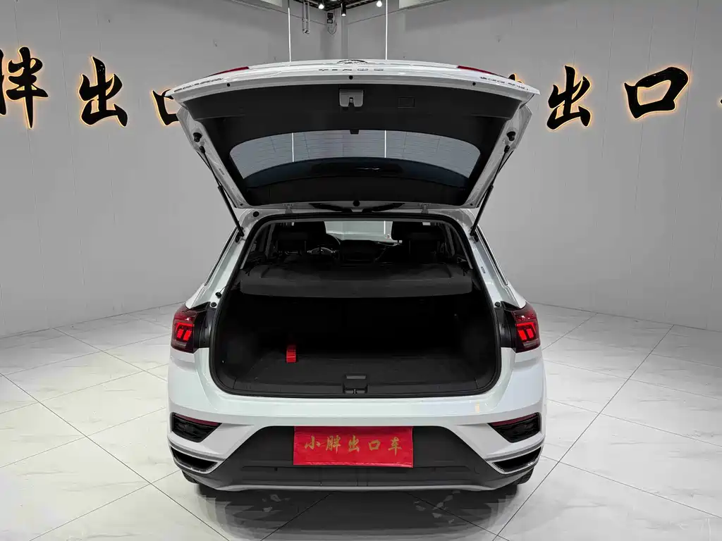 Volkswagen T-Roc 2022 — фото 18