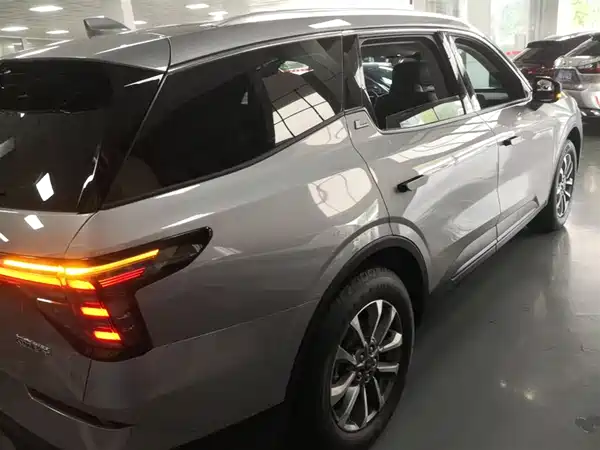 Ford Edge 2023