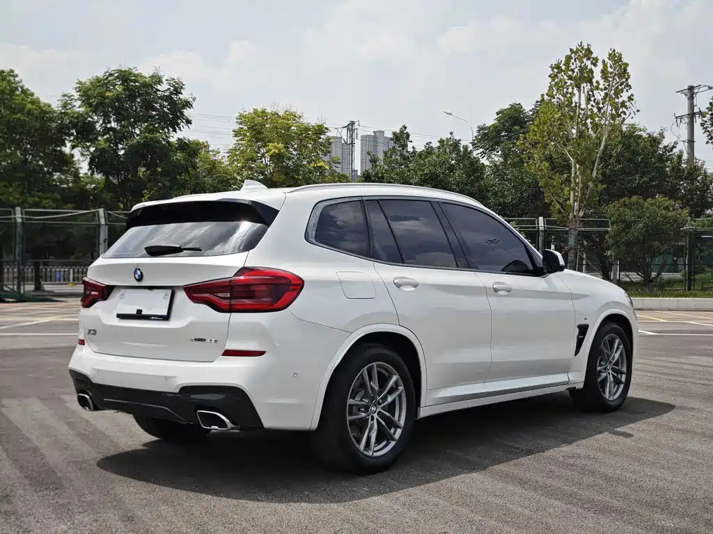 BMW X3 2021