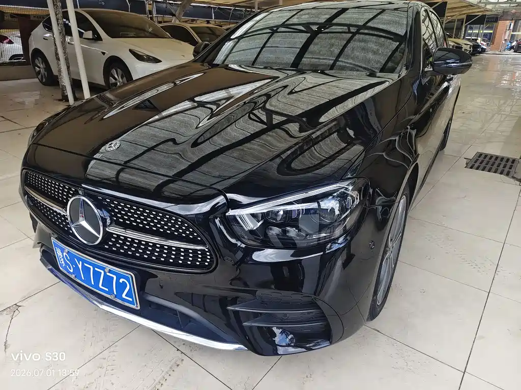 Mercedes-Benz E-Class 2021