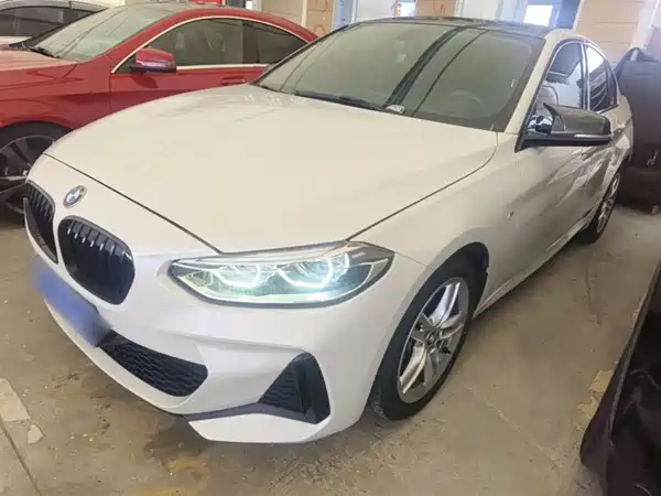 BMW 1 Series 2019