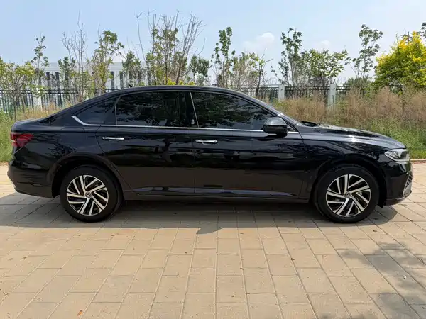 Volkswagen Lavida 2023