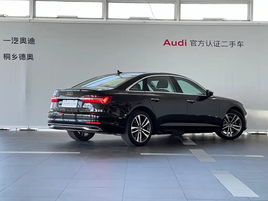 Audi A6L 2023
