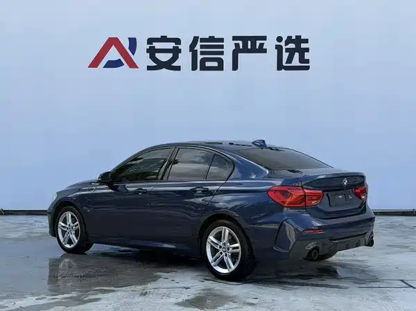 BMW 1 Series 2022