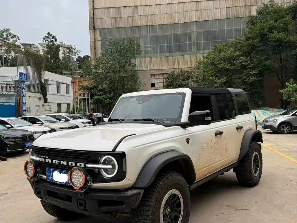 Ford Bronco 2025