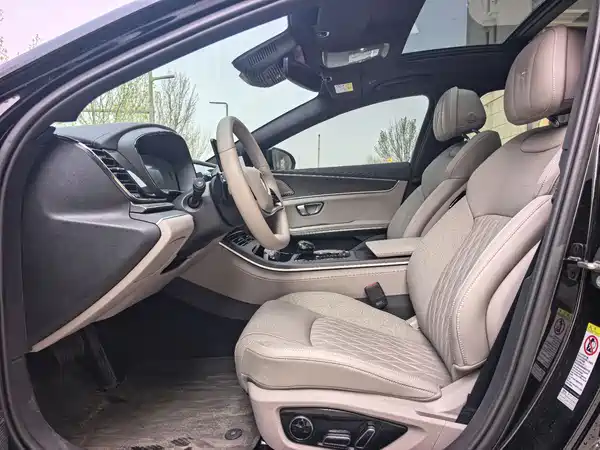 BYD Han 2025
