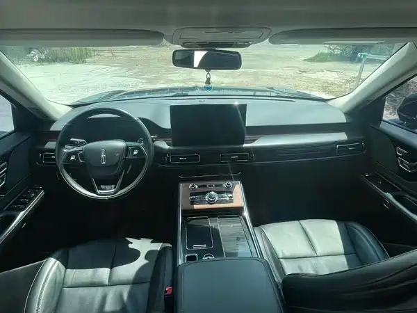 Lincoln Aviator 2021