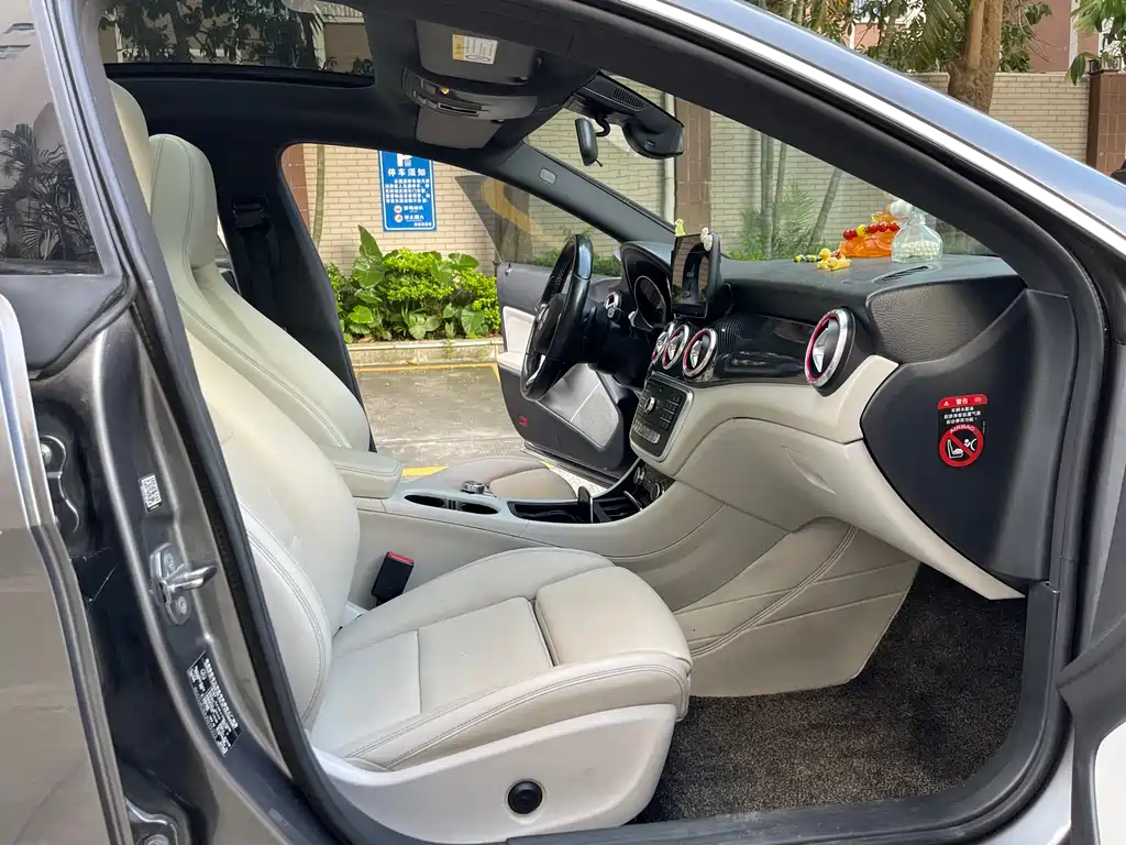 Mercedes-Benz CLA 2018 — фото 11