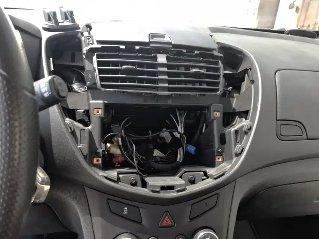 Chevrolet Trax 2017 — фото 13