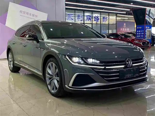 Volkswagen CC 2025