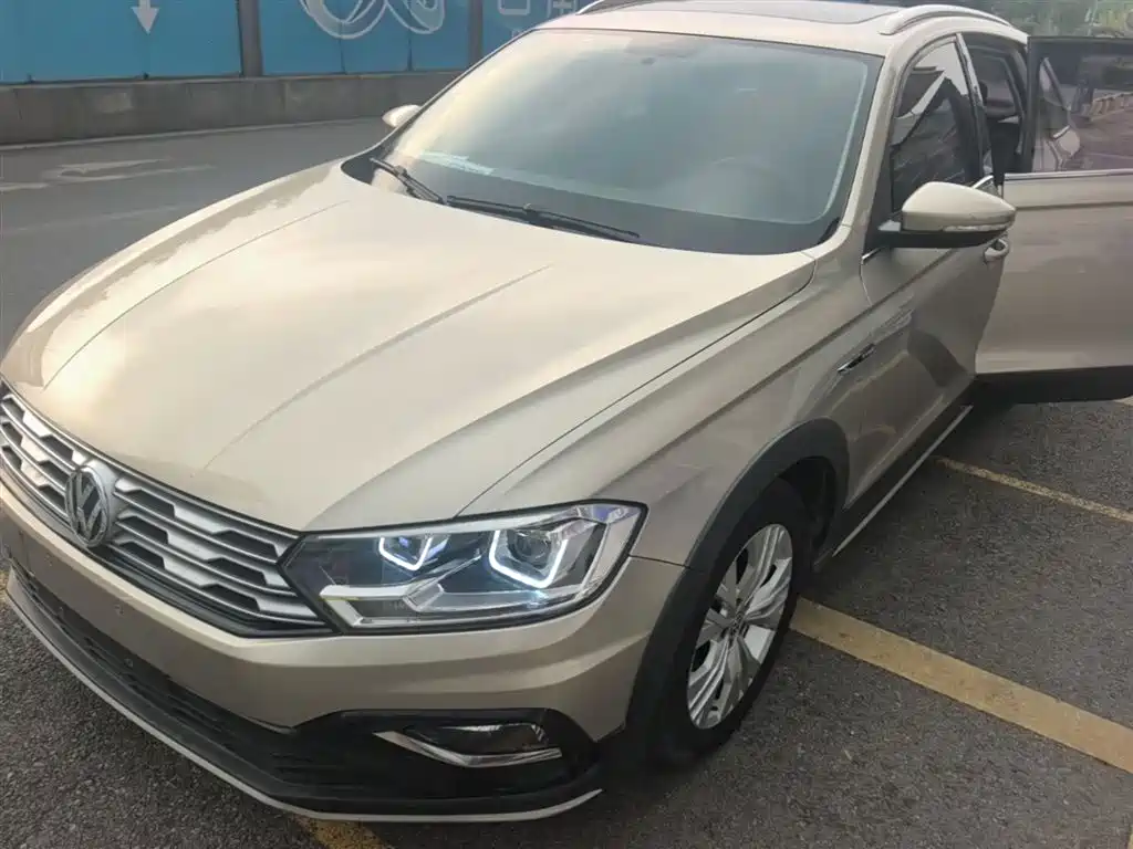 Volkswagen C-Trek 2017 — фото 1