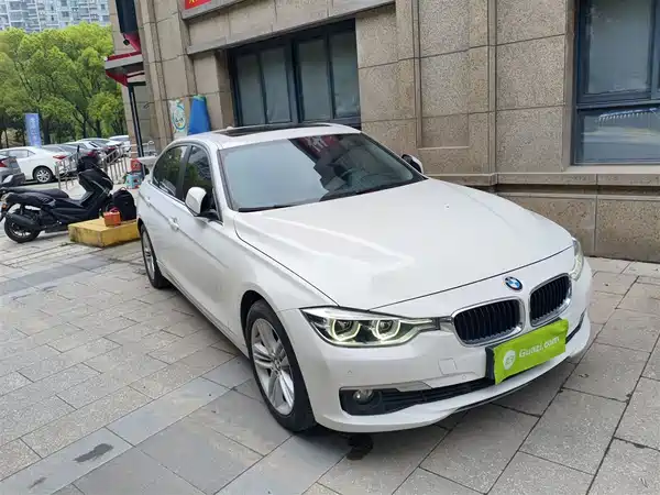BMW 3 Series 2016