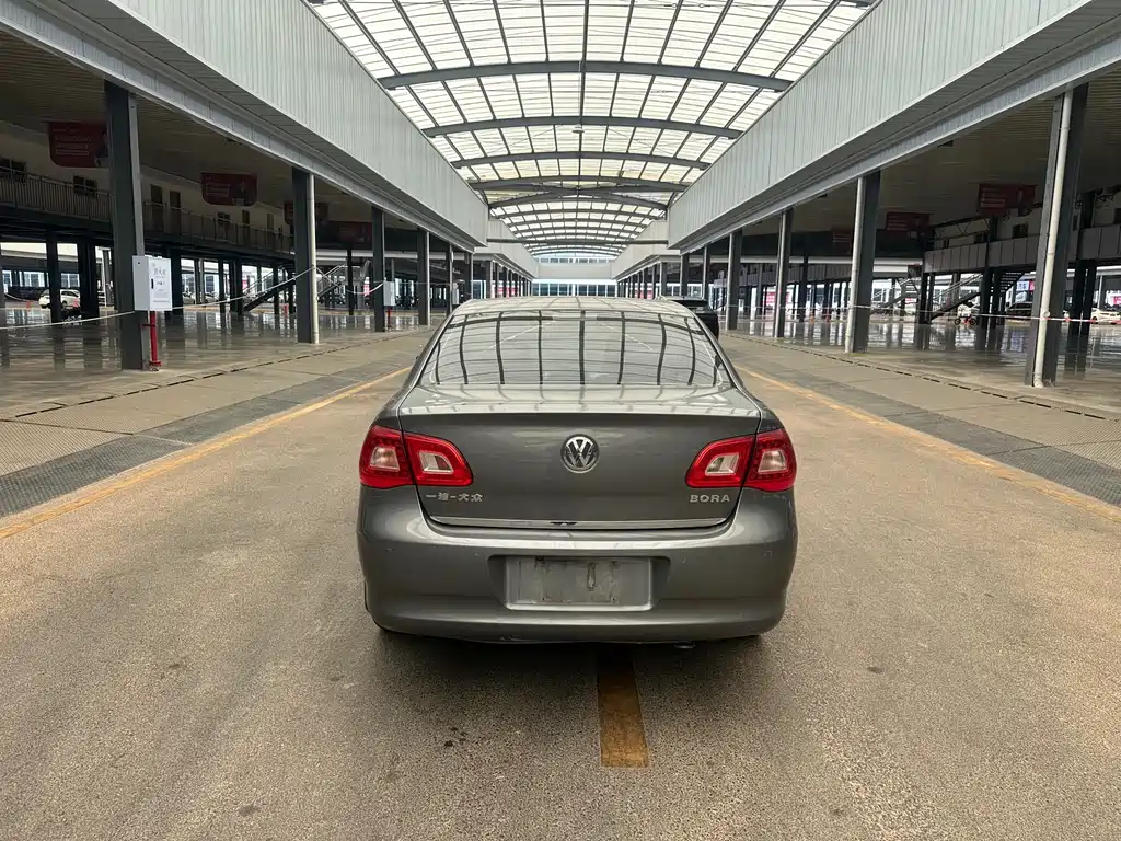 Volkswagen Bora 2012