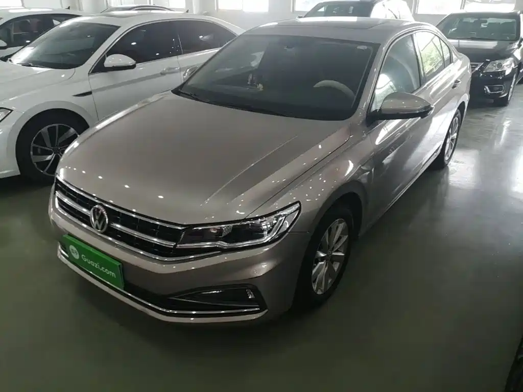 Volkswagen Bora 2021