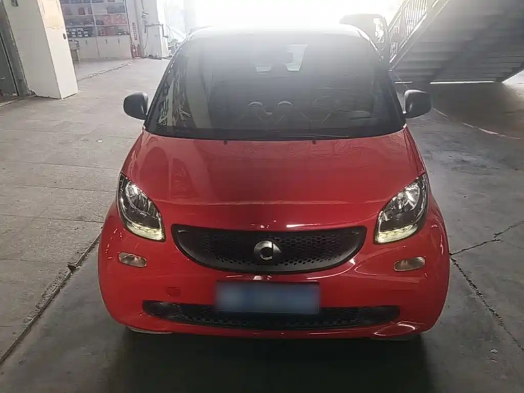 smart fortwo 2017 — фото 3