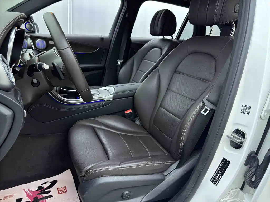 Mercedes-Benz GLC 2020 — фото 19